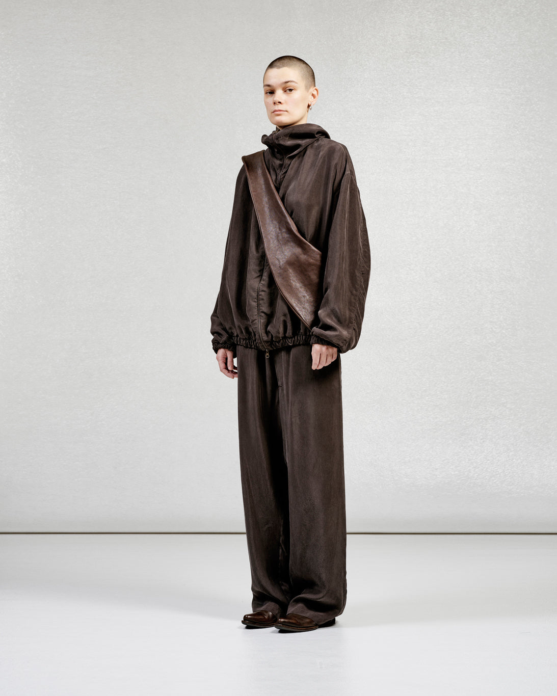 S17 NO.288 BROWN CUPRO DRAWSTRING TROUSERS