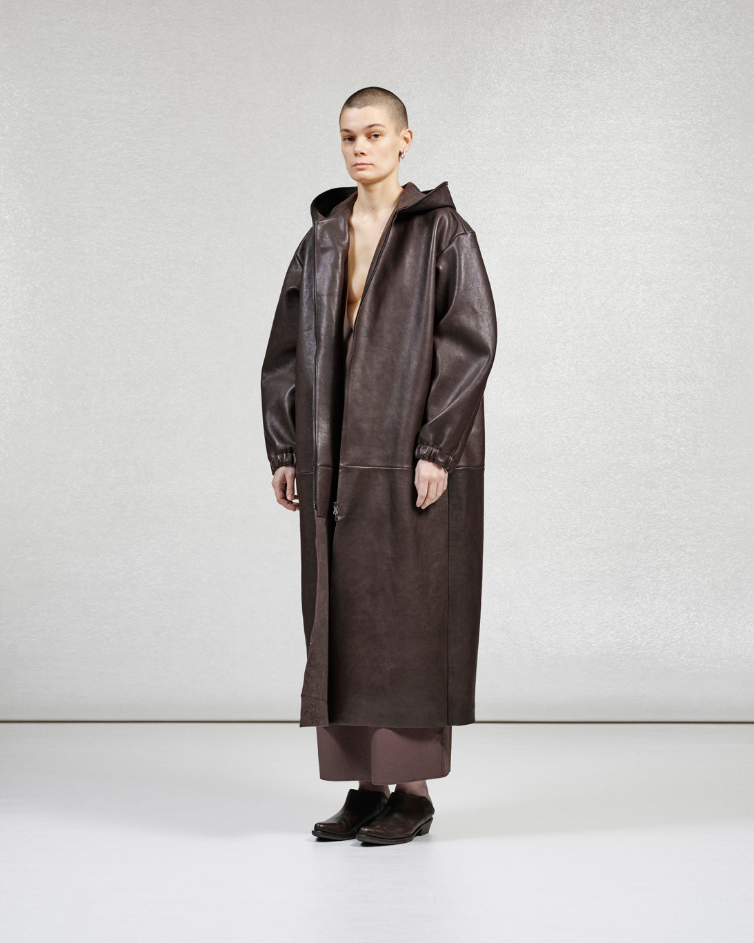 S17 NO.275 LEATHER HOODED ZIPPER COAT