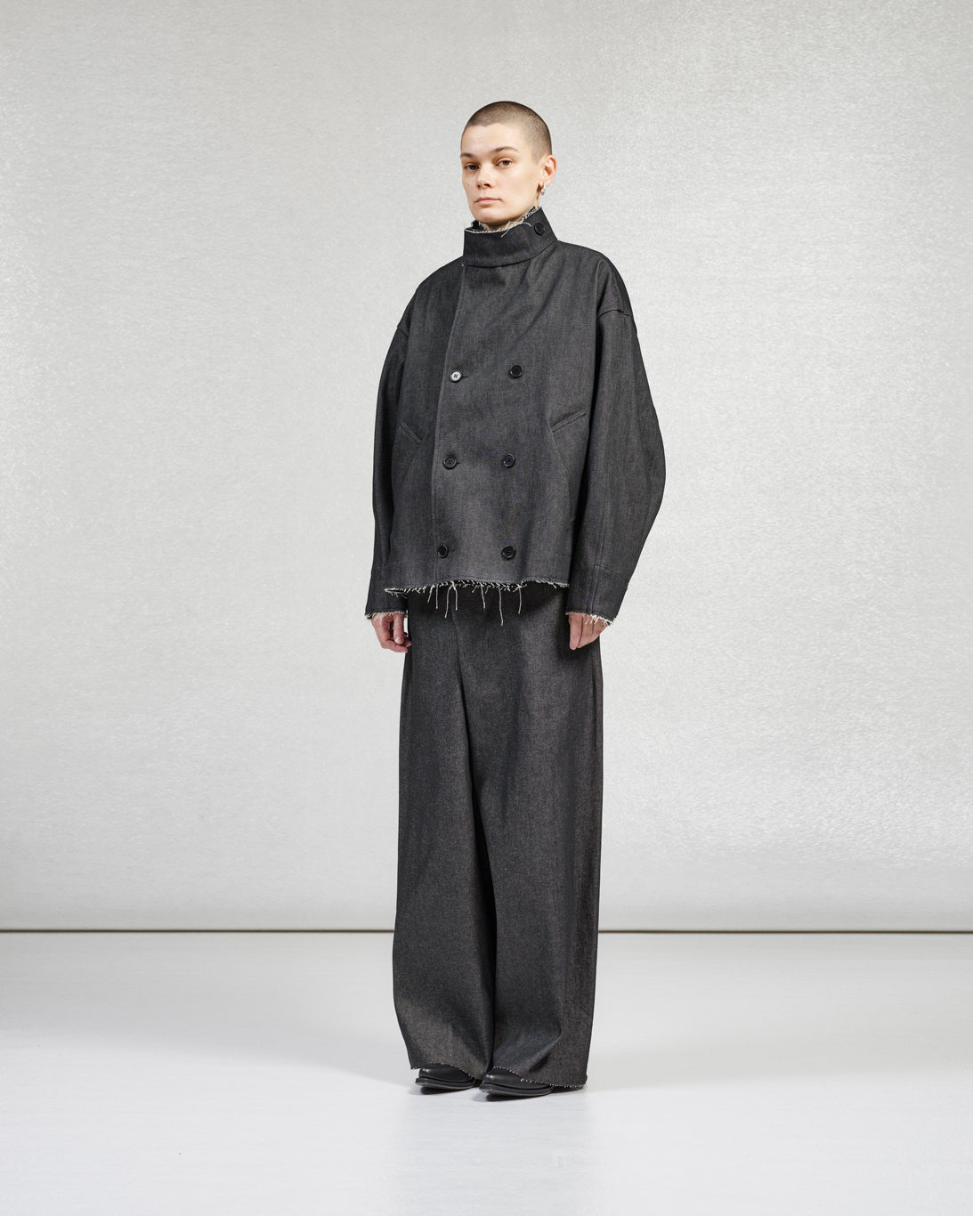 S17 NO.310 BLACK DENIM CROSSED TROUSERS