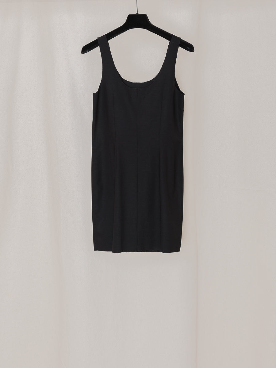 ARCHIVE NO.9 DART DRESS