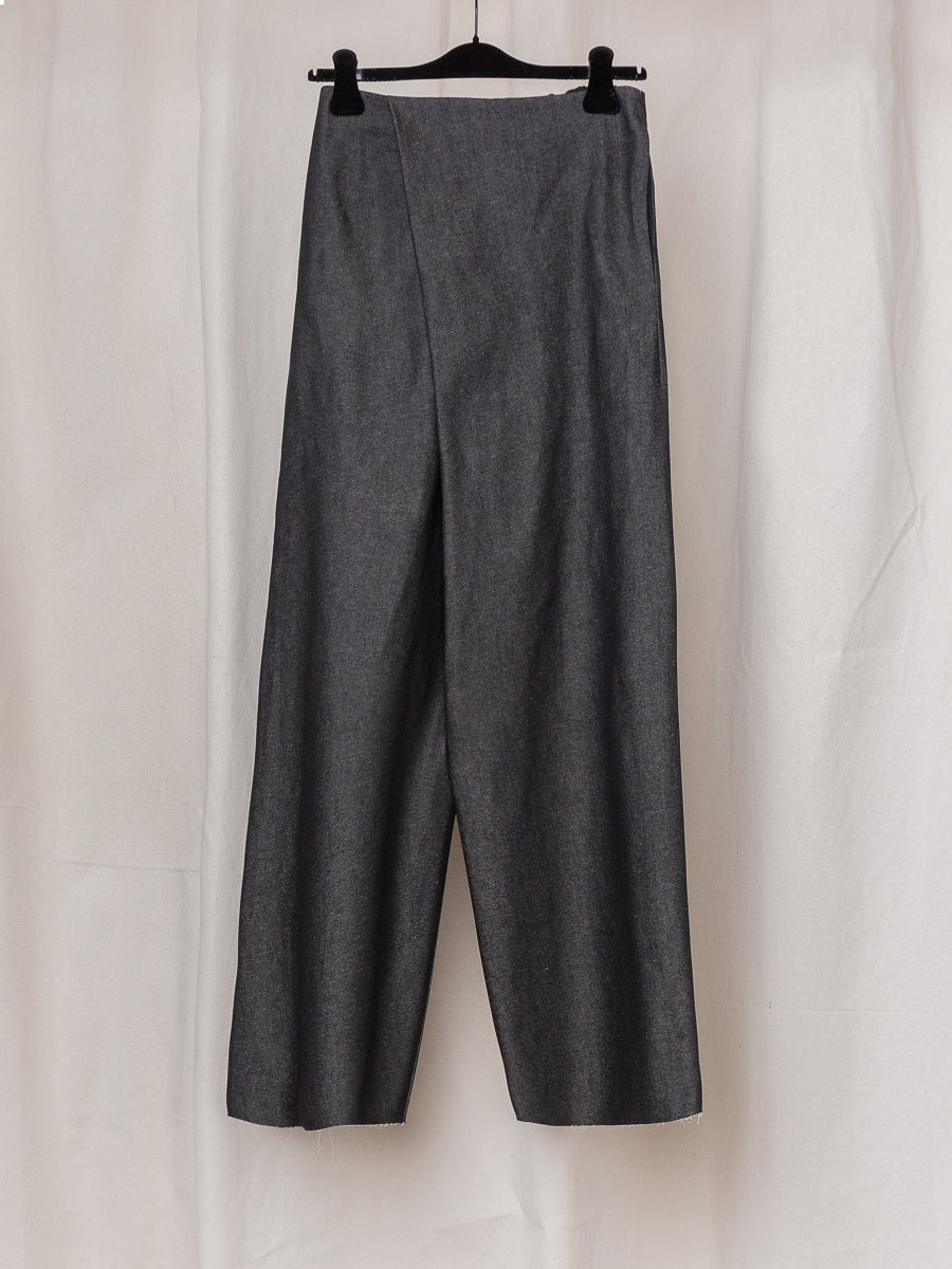 S17 NO.310 BLACK DENIM CROSSED TROUSERS