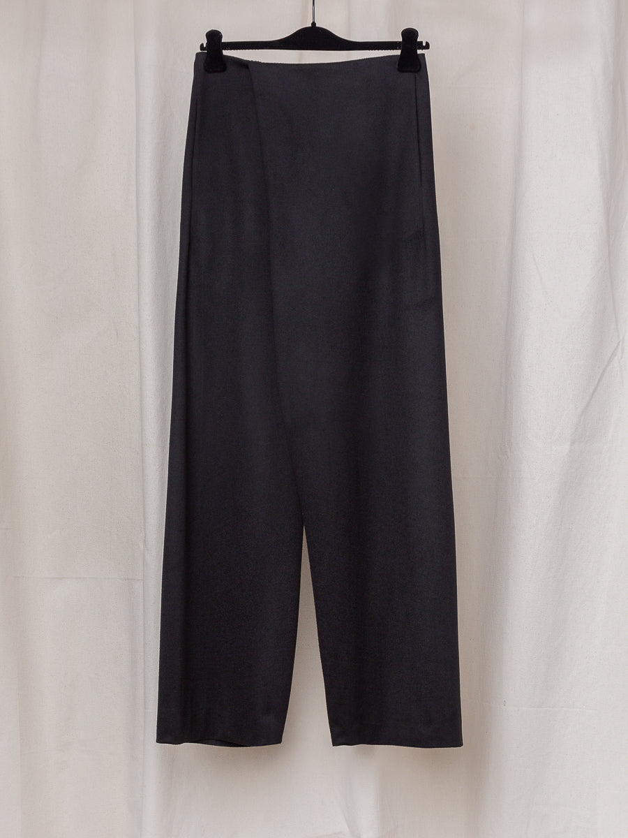 S17 NO.310 BLACK HEAVY WOOL CROSSED TROUSERS
