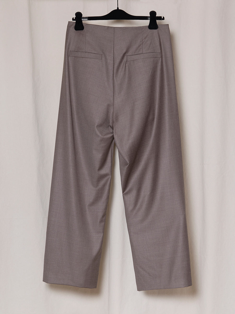 PRE-ORDER S19 NO.343 FINE WOOL PLEATED TROUSERS