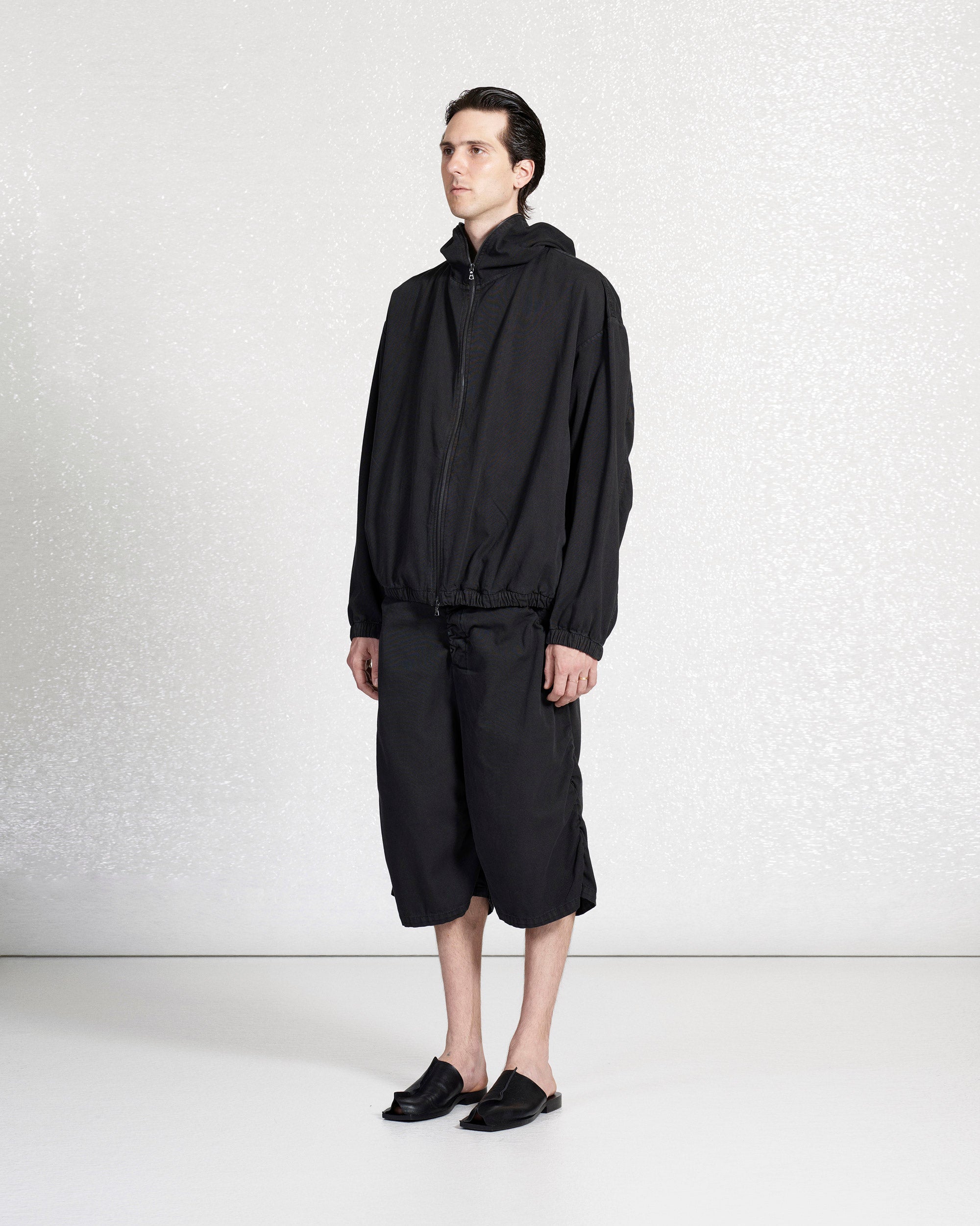 S18 NO.216 BLACK THIN CANVAS HOODED JACKET